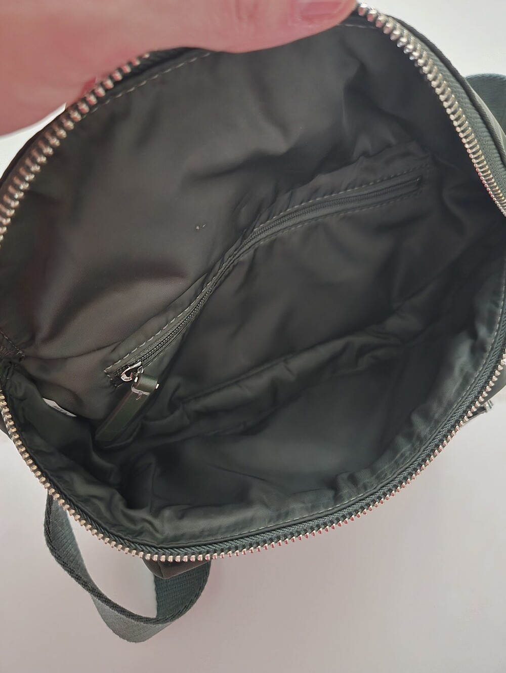 Tory Burch Green Nylon Belt Bag - Picture 4 of 5